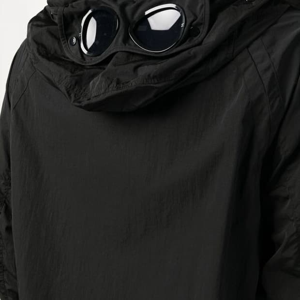 CP컴퍼니 크롬R 고글 자켓 블랙 52