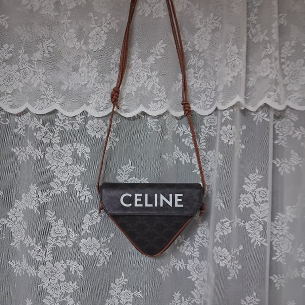 셀린느트라이앵글크로스백