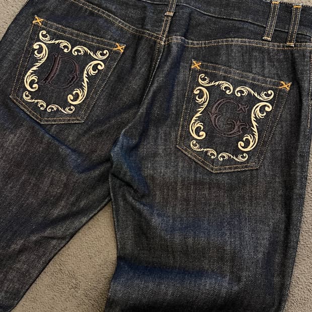 돌체앤가바나 백자수 스트레이트 새상품급 처분 50