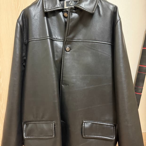 엠포리오 레더 카코트