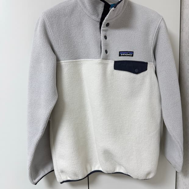 파타고니아 신칠라 후리스