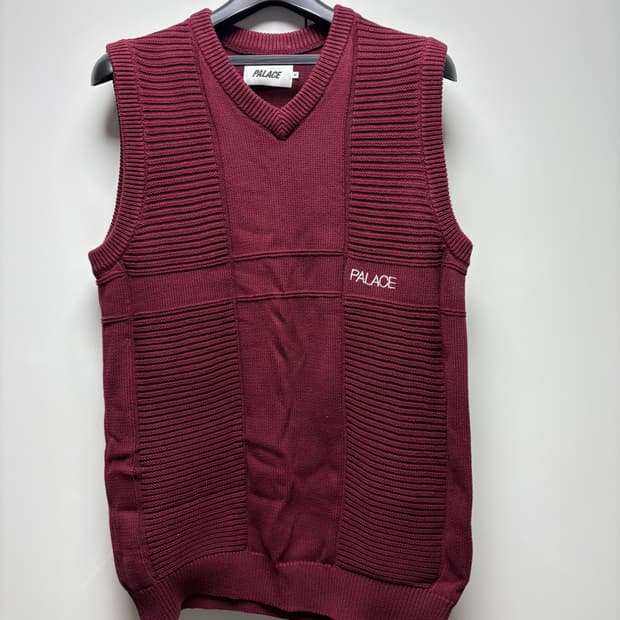 팔라스 니트조끼