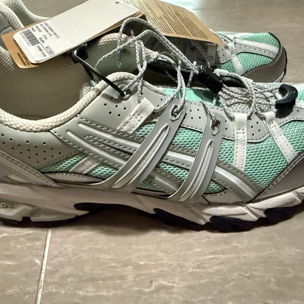 아식스 x 마뗑킴 젤 소노마 15-50 오아시스 그린 퓨어