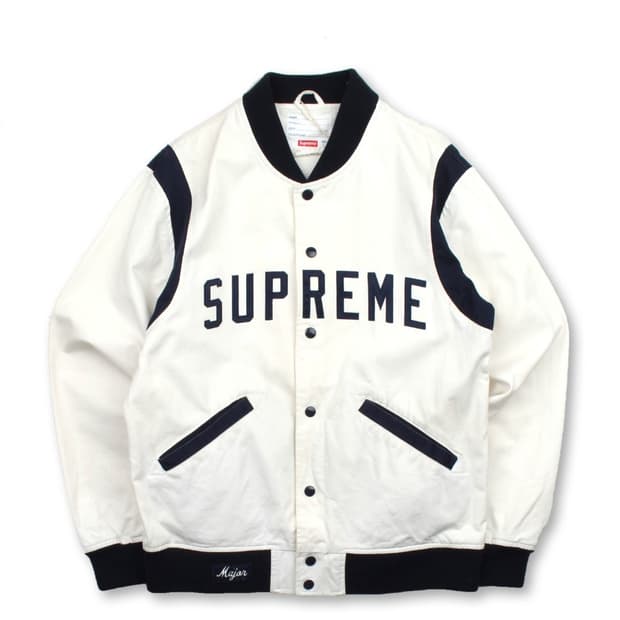 2011 SUPREME (L)