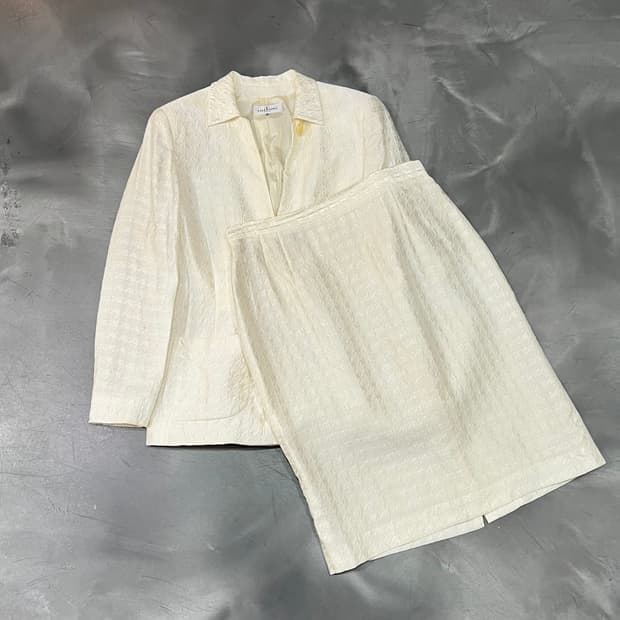  발렌티노 아이보리 패턴 셋업 y16401