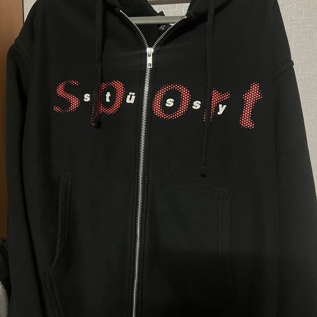 스투시 닷 스포츠 후드집업 블랙