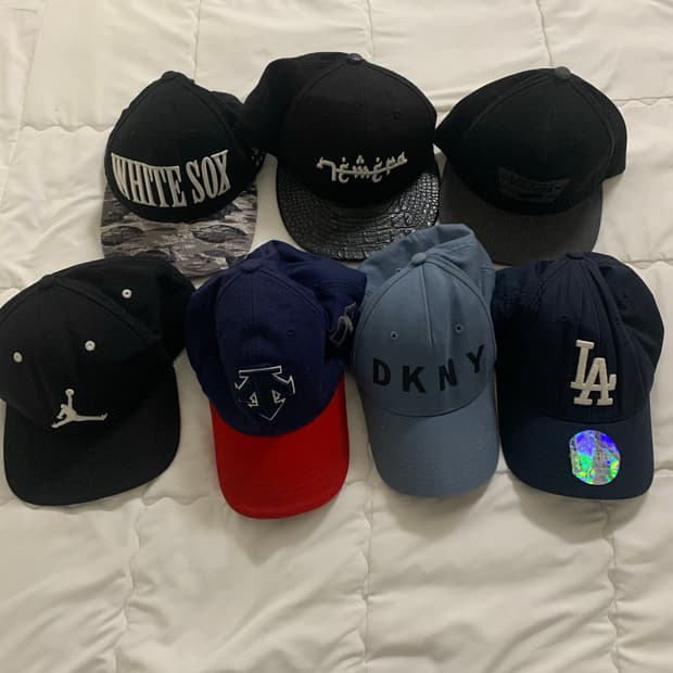 모자 여러개 판매합니다