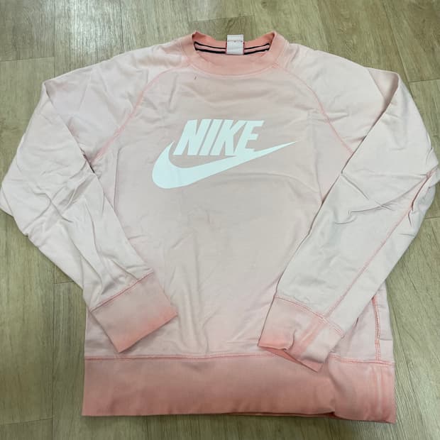 나이키 맨투맨 m 핑크우유 