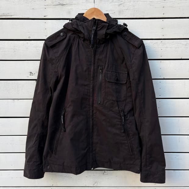 C.P. Company CP컴퍼니 바람막이 고글