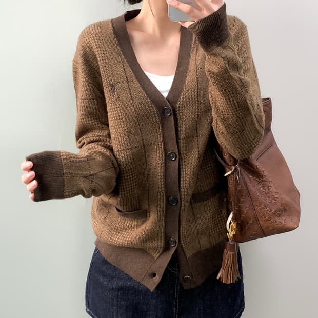 폴로 글렌체크 가디건