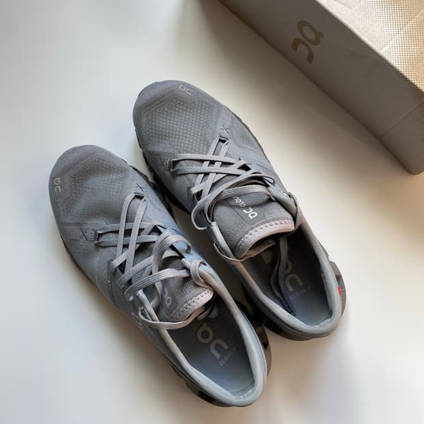 (새상품) 온러닝 클라우드 x3 미스트락 온 on 김원중 신발