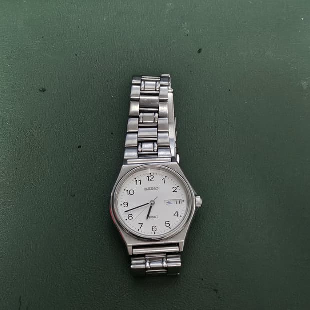 세이코 스피릿 빈티지 시계