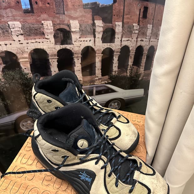 나이키 스투시 에어페니 285