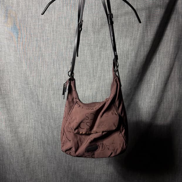 Y’saccs 빈티지 나일론 숄더백