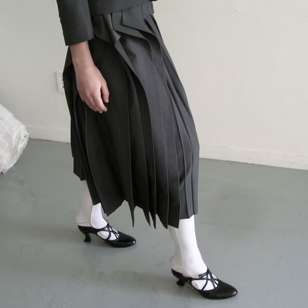 에옹쓰 eonts 오프비트 플리츠 스커트 1사이즈 새상품