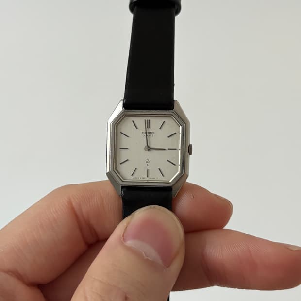 1980s Silver Octagon Case Ladies Quartz