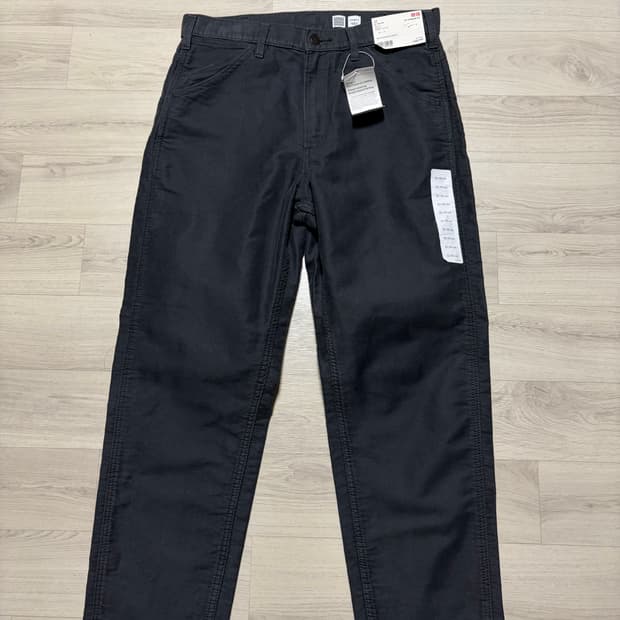 유니클로U 와이드피트 테이퍼드 컬러진 그레이 82사이즈 판매