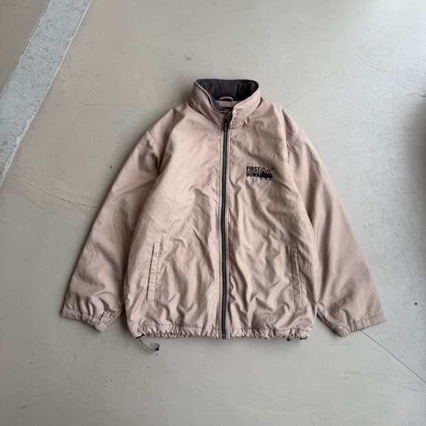 퍼스트 다운 아웃도어 자켓
