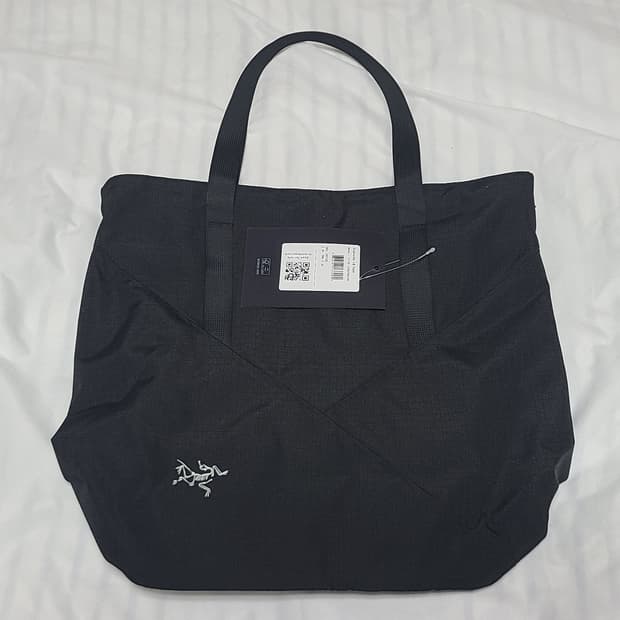 아크테릭스 그랜빌 18 토트백 가방 (새상품)