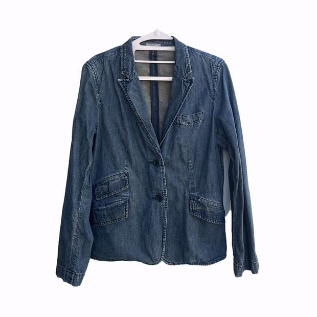 Two pocket denim jacket