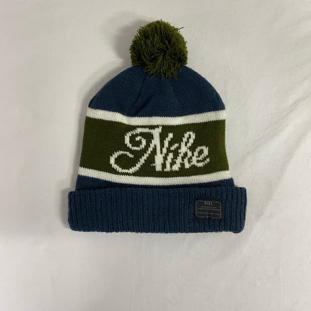 나이키 방울 비니 올드 스노우