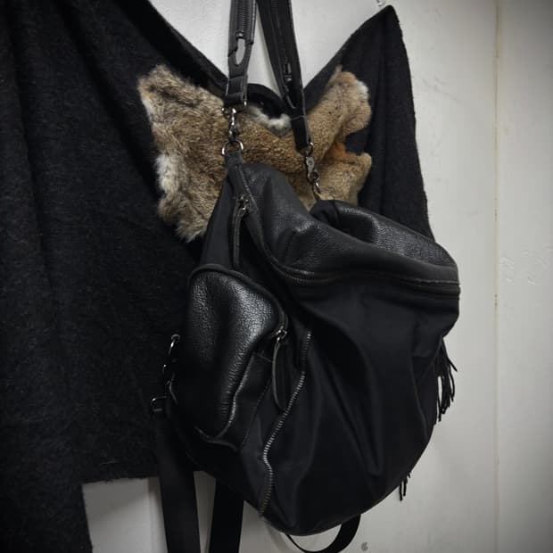 “Vintage” Side Over-Pocket Bag