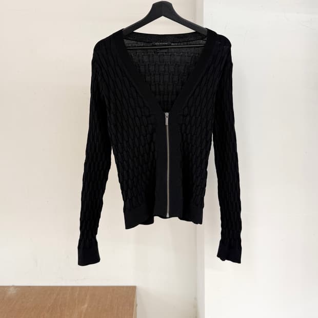 아르마니 익스체인지 블랙 텍스처 브이넥 니트 