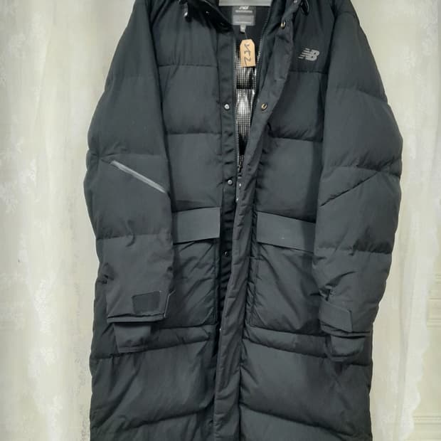 252.뉴발란스 롱패딩 100