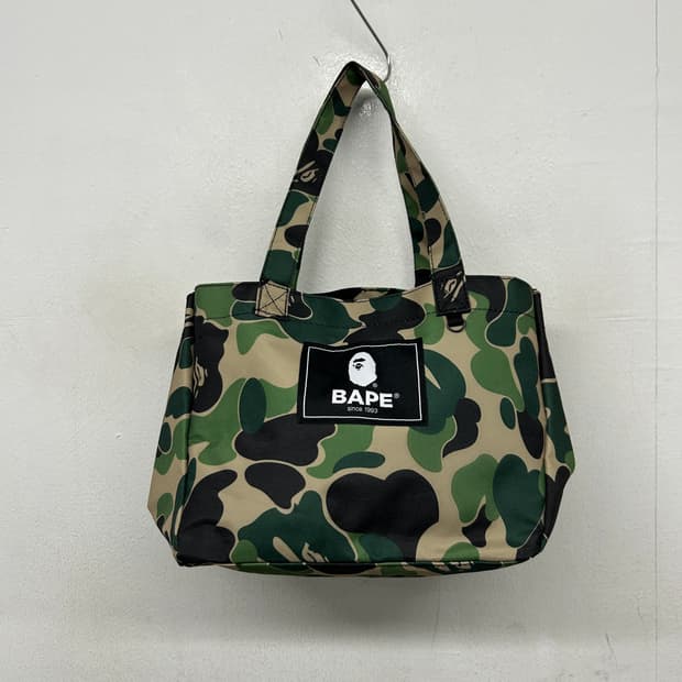 베이프 부록 카모 토트백