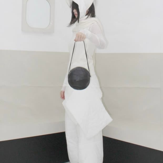 노스밋 Rounded Ball Bag [Patch Black] 