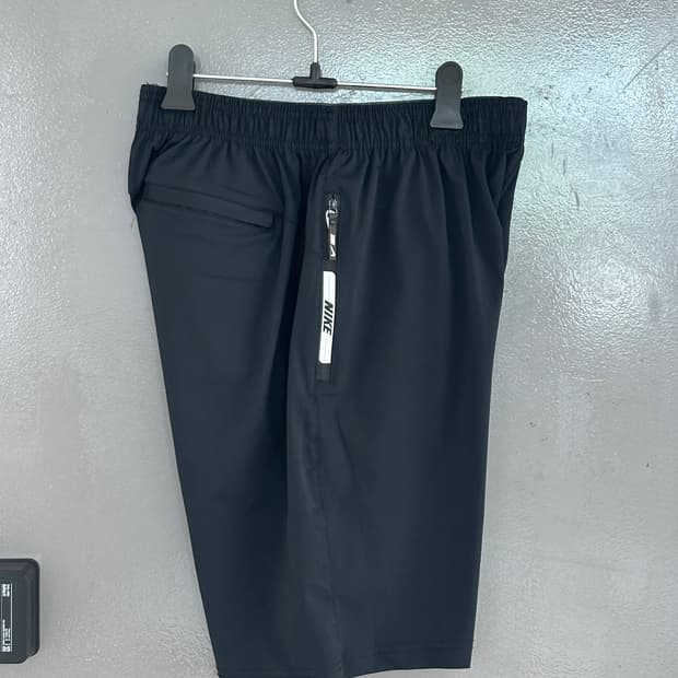 나이키 드라이핏 블랙 반바지 L