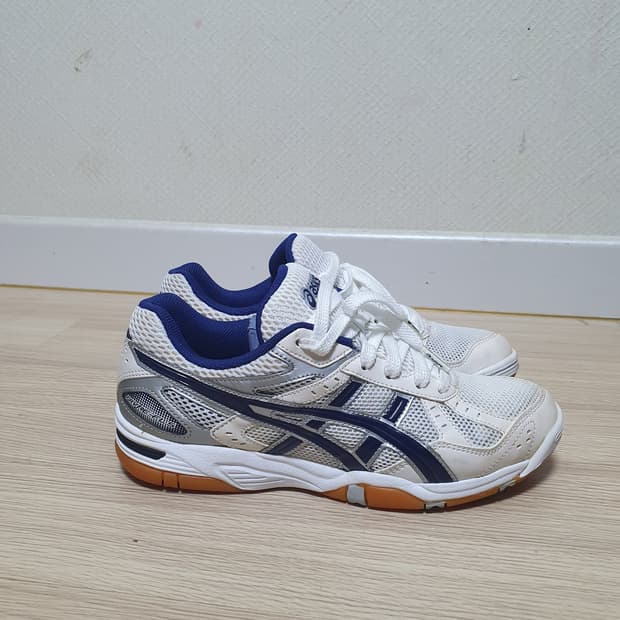 아식스 로테리브레 체대입시화 240