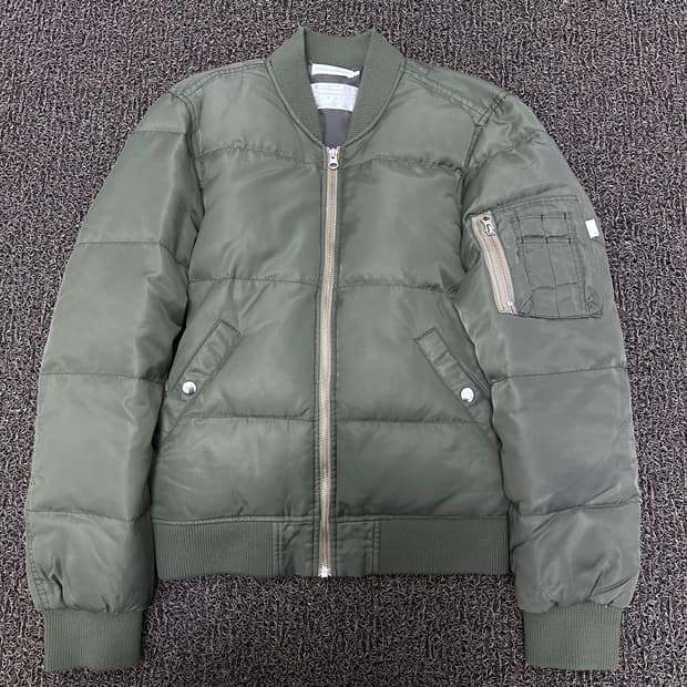 디스이즈네버댓 MA-1 다운 패딩 봄버 자켓 카키 S