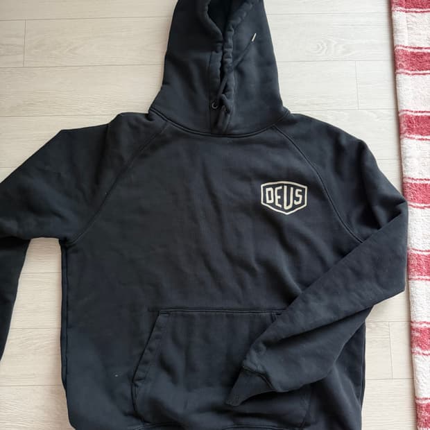 데우스 엑스 마키나 서울 후디 L