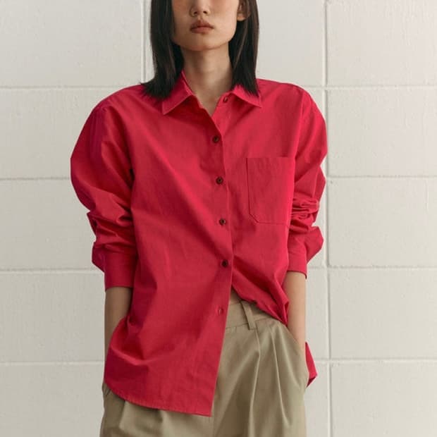 시엔느(SIENNE) 포플린 로고 셔츠 빈티지 레드 55~77