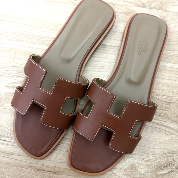 에르메스 오란 브라운 슬리퍼