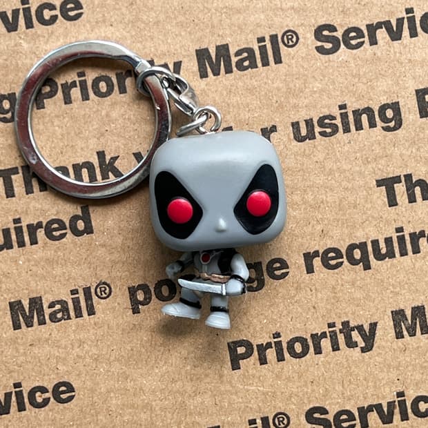 90s vtg Alien Figure Keyring