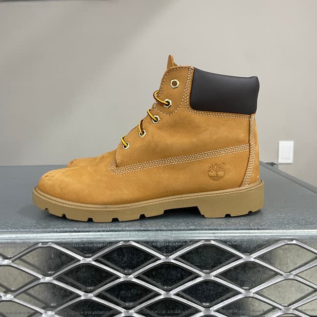팀버랜드 6인치부츠 240