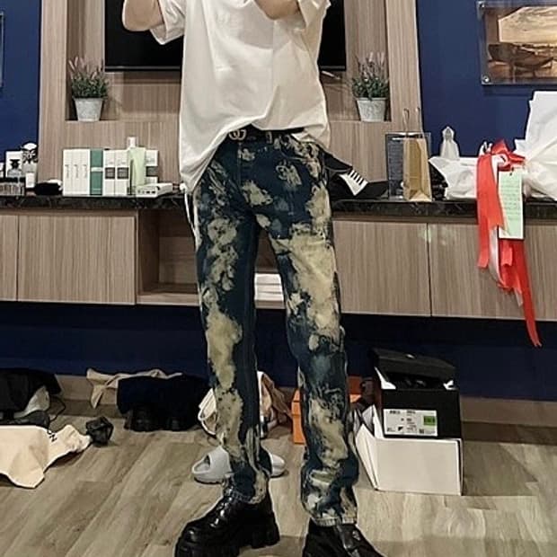 구찌 블리치드 펑크 데님 팬츠