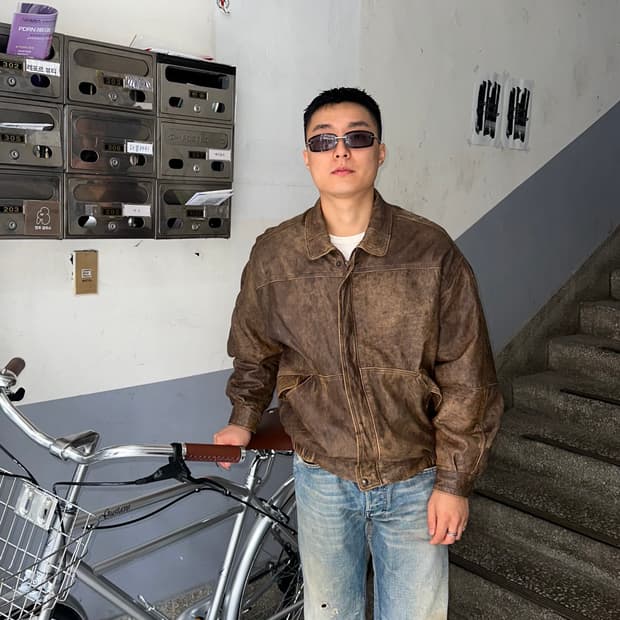 90’s Japanese real leather aging bomber 