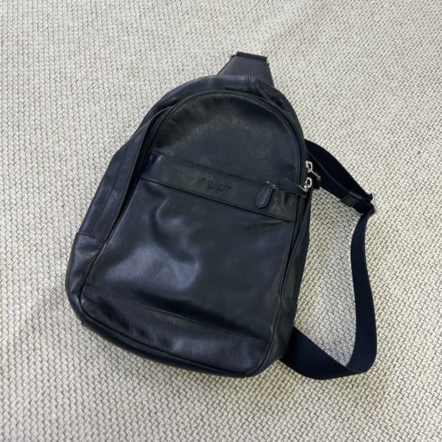 실측확인 코치 블랙 가죽 슬링백 0409D