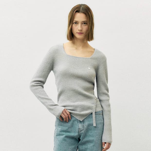 로라로라(rolarola) 버튼니트 55-66 새상품