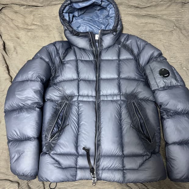 Cp컴퍼니 dd쉘 인피니티 블루 50 (L)