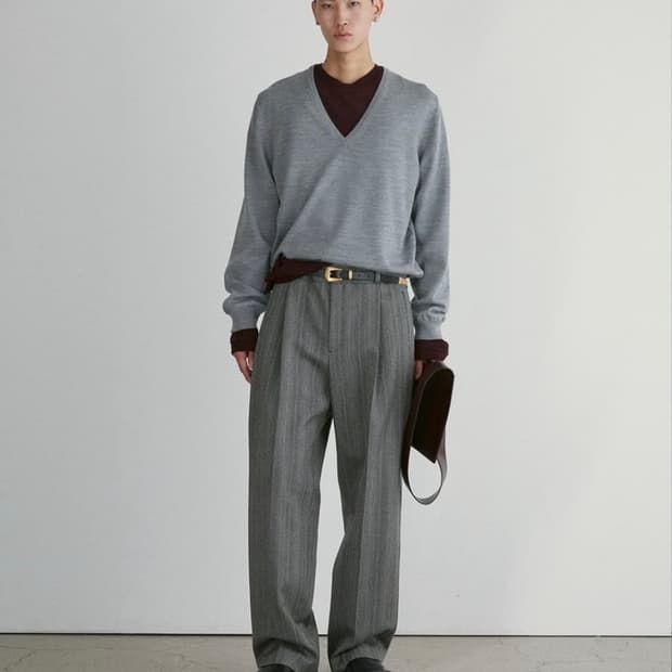 렉토 24fw 브이넥 니트 그레이 L