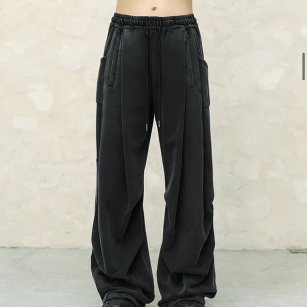 (새상품급) 비긴202 - 보이드 파라슈트 스웻 팬츠