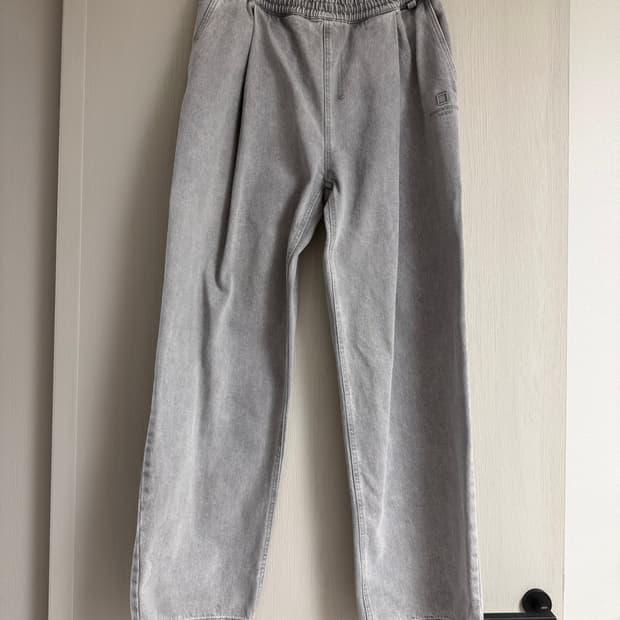 [50] 우영미 24ss 원턱 밴딩 그레이 데님팬츠
