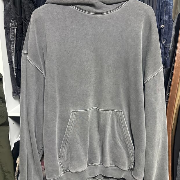 mngu 발렌시아가 맛 후드