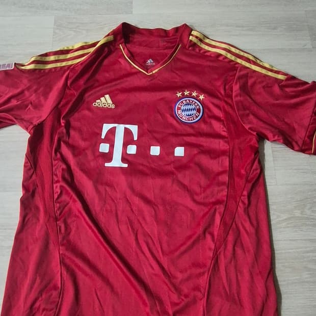 아디다스 뭰헨 유니폼 팝니다