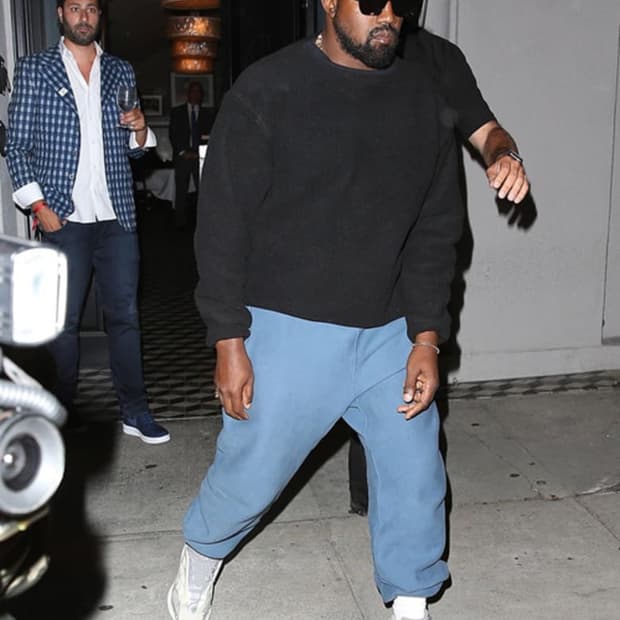 00s 러셀 스웻셔츠 블랙