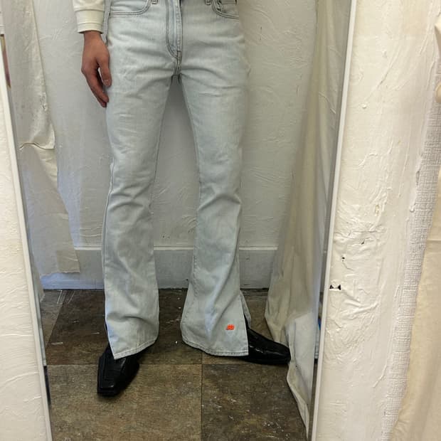 ERL LEVI’S 슬릿 부츠컷